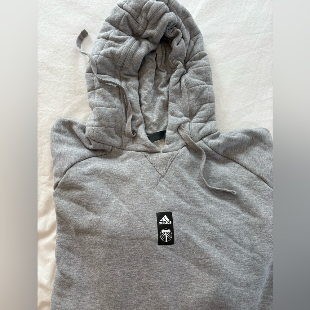 adidas Heather Gray Crewneck Pullover/Hoodie
